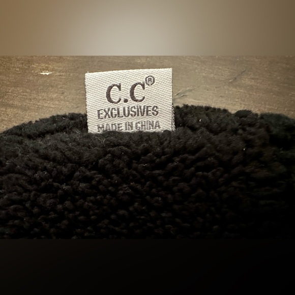 C.C. Thermal Headband - Picture 3 of 3